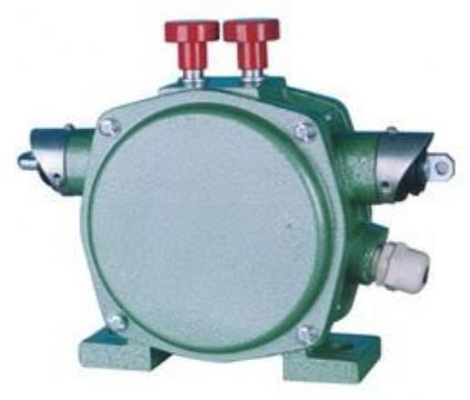 點(diǎn)擊查看詳細(xì)信息<br>標(biāo)題：XLS系列雙向平衡拉繩開關(guān) 閱讀次數(shù)：2198