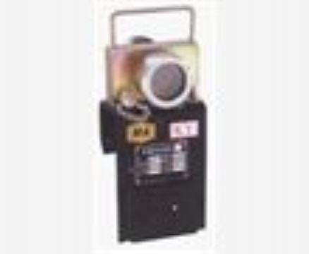 點(diǎn)擊查看詳細(xì)信息<br>標(biāo)題：DKY-4.8L礦用機(jī)車(chē)紅尾燈 閱讀次數(shù)：1936