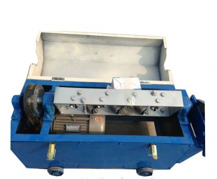 點(diǎn)擊查看詳細(xì)信息<br>標(biāo)題：3-12型鋼筋調(diào)直切斷機(jī) 閱讀次數(shù)：1875