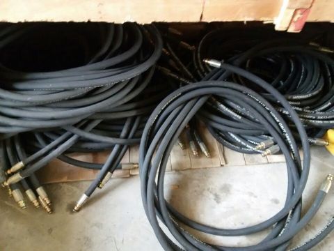 點(diǎn)擊查看詳細(xì)信息<br>標(biāo)題：膠管高壓膠管 直徑19 直徑25  15898635797 閱讀次數(shù)：2216