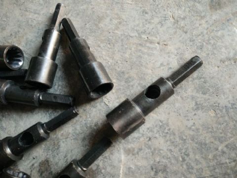 點擊查看詳細信息<br>標題：錨索攪拌器 閱讀次數(shù)：2227