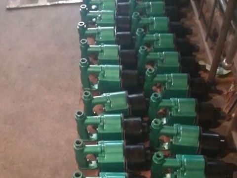 點(diǎn)擊查看詳細(xì)信息<br>標(biāo)題：氣板機(jī) 閱讀次數(shù)：2454