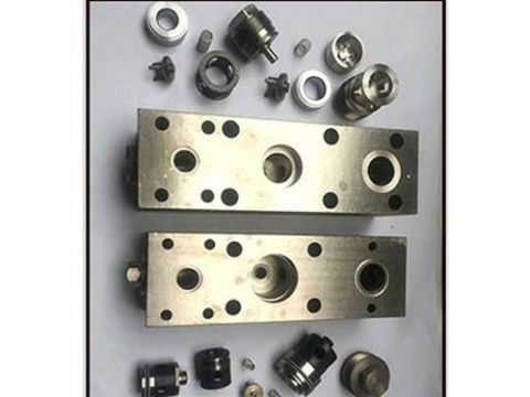 點(diǎn)擊查看詳細(xì)信息<br>標(biāo)題：乳化泵配件 閱讀次數(shù)：2491