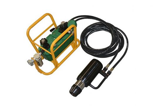 點(diǎn)擊查看詳細(xì)信息<br>標(biāo)題：MQ22-400/40礦用錨索張拉機(jī)具 閱讀次數(shù)：2163